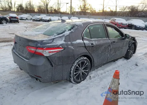 2020 Toyota Camry Se из США, поврежденный, VIN 4T1G11AKXLU975471